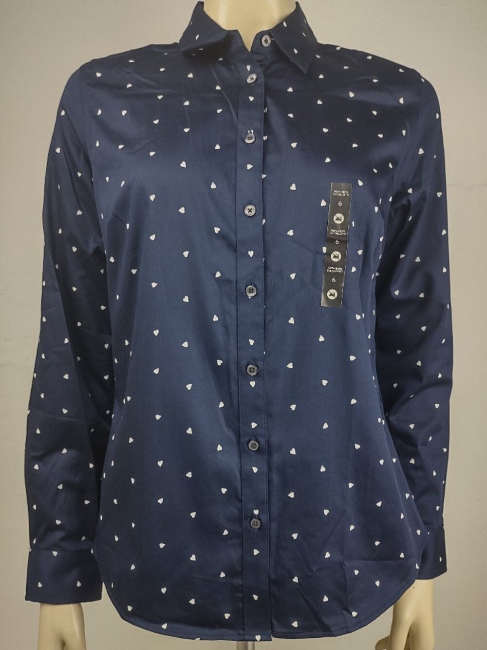 NWT Banana Republic dark blue navy white Heart print button front shirt size 6
